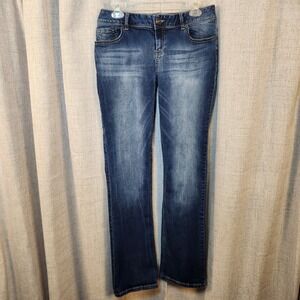 Maurices Mid-Rise Boot Jeans Womens 9/10 Blue Denim Dark Wash Embroidered Pocket